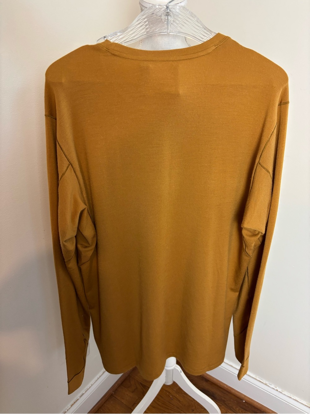 Arc'teryx Rho Merino Wool Crew Neck Long Sleeve in Yukon Size Large NWT - Picture 4 of 6